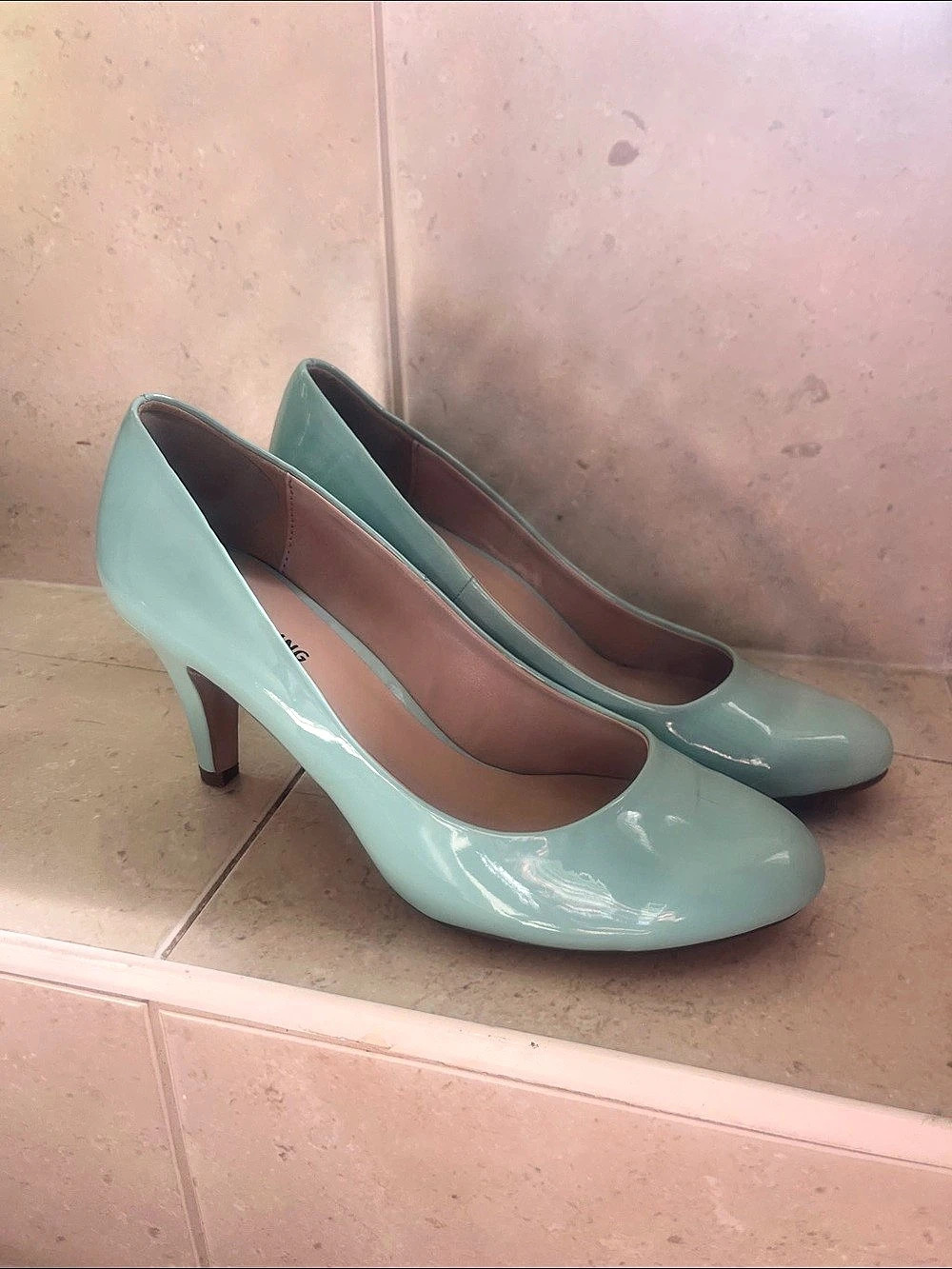 Nine West Patent Pointed-Toe Heels in Green